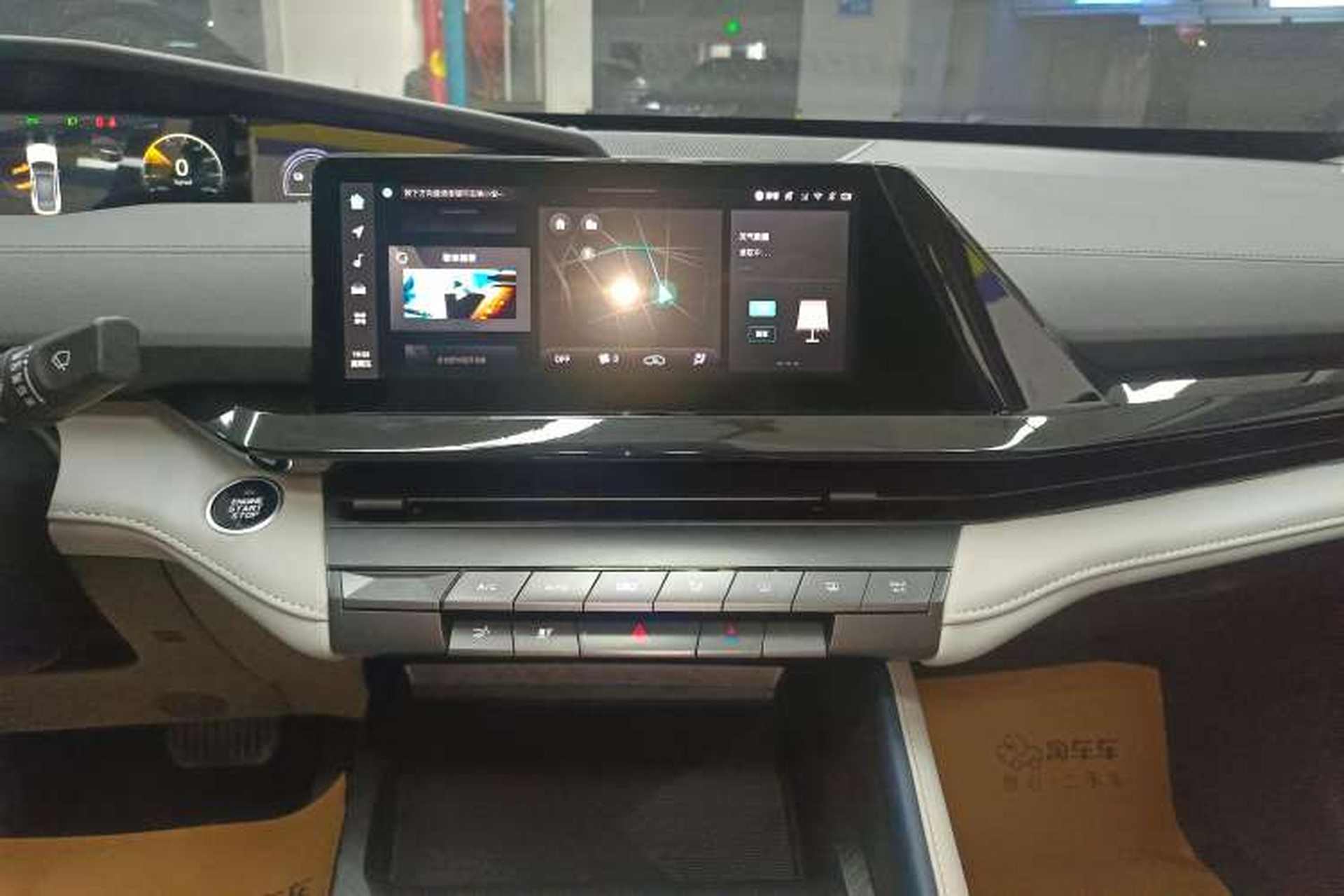 Used CHANGAN UNI-V iDD 2023 Zhidian iDD 1.5T 113km Smart & Fun Version (Rapid Edition) Audio And AC Panel