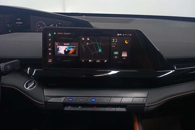 Used CHANGAN UNI-V iDD 2023 Zhidian iDD 1.5T 113km Smart & Fun Version (Rapid Edition) Audio And AC Panel