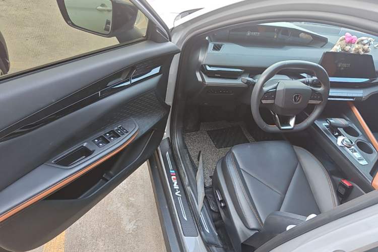 Used CHANGAN UNI-V iDD 2023 ZhiDian iDD 1.5T 113km Smart & Fun Version Driver Seat