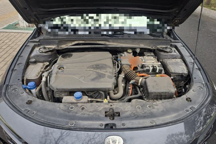 Used CHANGAN UNI-V iDD 2023 ZhiDian iDD 1.5T 113km ZhiKu Model Engine Bay