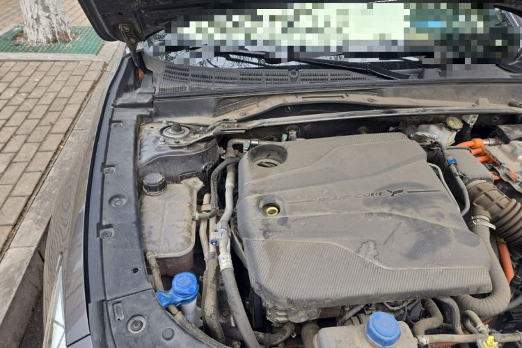 Used CHANGAN UNI-V iDD 2023 ZhiDian iDD 1.5T 113km ZhiKu Model Engine Bay Right
