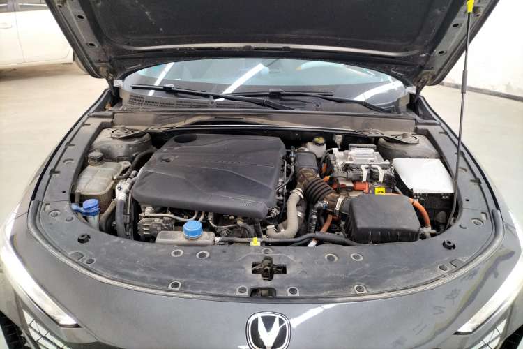 Used CHANGAN UNI-V iDD 2023 Zhidian iDD 1.5T 113km Smart & Fun Version (Rapid Edition) Engine Bay