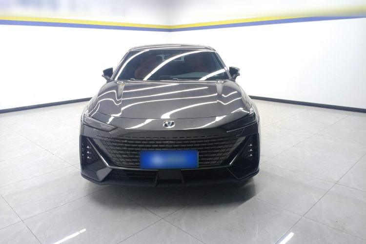 Used CHANGAN UNI-V iDD 2023 Zhidian iDD 1.5T 113km Smart & Fun Version (Rapid Edition) Front