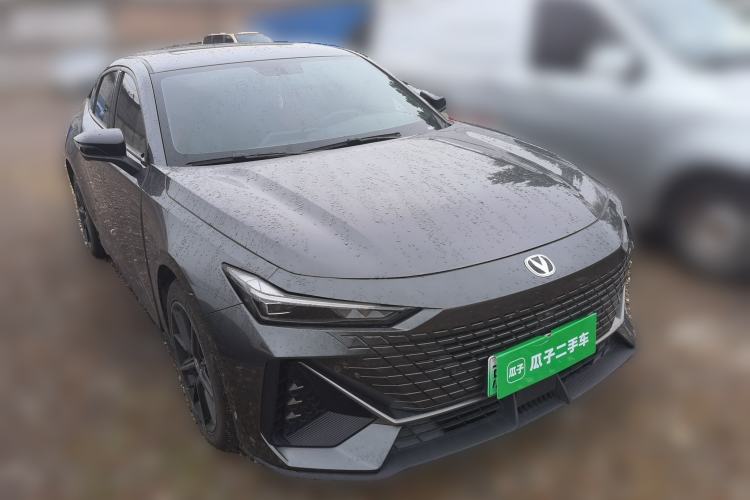 Used CHANGAN UNI-V iDD 2023 ZhiDian iDD 1.5T 113km Smart & Fun Version Front Right 45 Deg