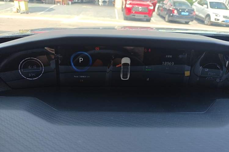 Used CHANGAN UNI-V iDD 2023 ZhiDian iDD 1.5T 113km Smart & Fun Version Instrument Cluster