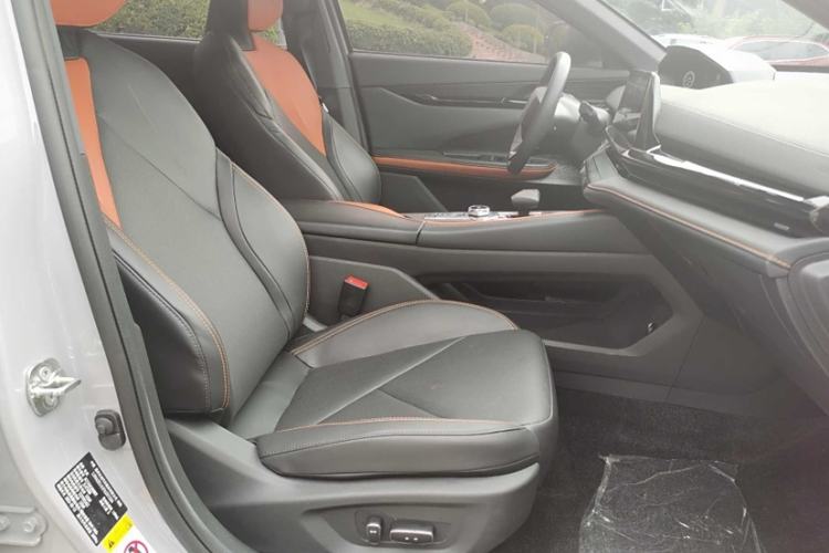 Used CHANGAN UNI-V iDD 2023 ZhiDian iDD 1.5T 113km Smart & Fun Version Interior 7
