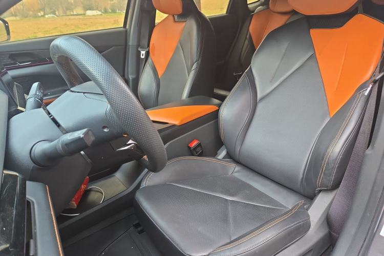 Used CHANGAN UNI-V iDD 2023 ZhiDian iDD 1.5T 113km ZhiKu Model Left Front Seat