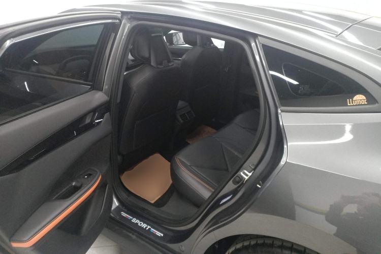 Used CHANGAN UNI-V iDD 2023 Zhidian iDD 1.5T 113km Smart & Fun Version (Rapid Edition) Left Rear Seat