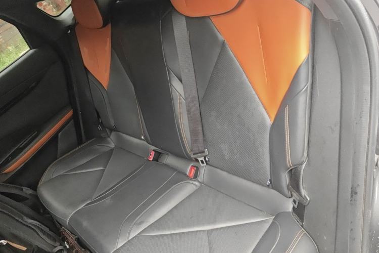 Used CHANGAN UNI-V iDD 2023 ZhiDian iDD 1.5T 113km ZhiKu Model Left Rear Seat