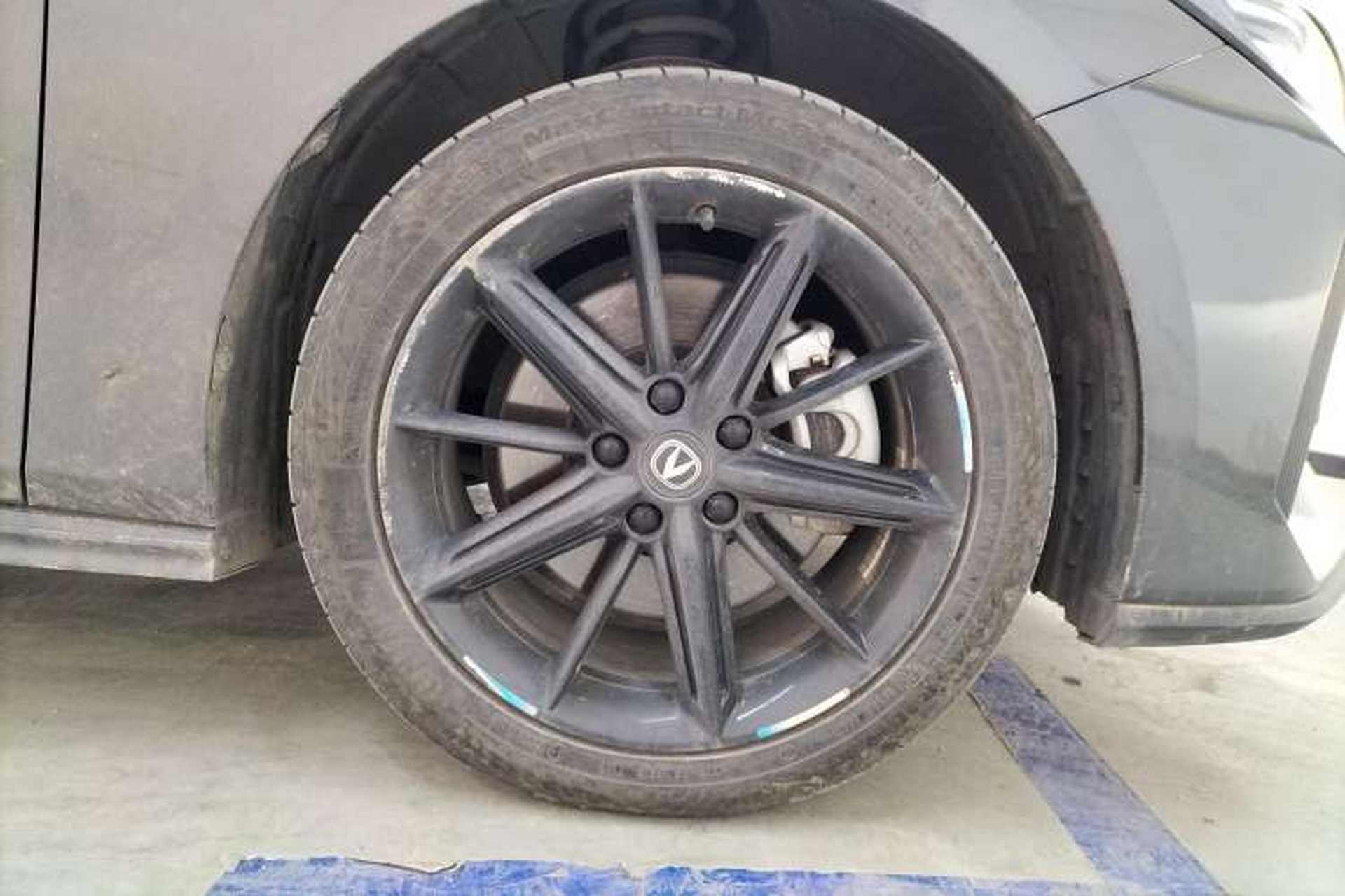 Used CHANGAN UNI-V iDD 2023 Zhidian iDD 1.5T 113km Smart & Fun Version (Rapid Edition) Left Rear Wheel Hub