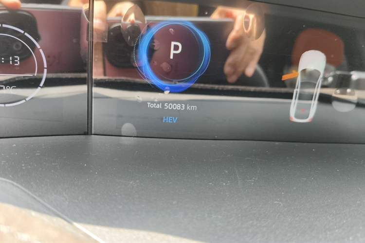Used CHANGAN UNI-V iDD 2023 ZhiDian iDD 1.5T 113km Smart & Fun Version Odometer Close Up