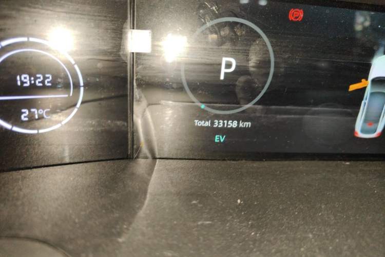 Used CHANGAN UNI-V iDD 2023 Zhidian iDD 1.5T 113km Smart & Fun Version (Rapid Edition) Odometer Close Up