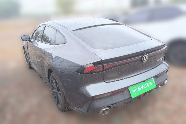 Used CHANGAN UNI-V iDD 2023 ZhiDian iDD 1.5T 113km Smart & Fun Version Rear Left 45 Deg