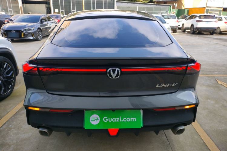 Used CHANGAN UNI-V iDD 2023 ZhiDian iDD 1.5T 113km ZhiKu Model Rear