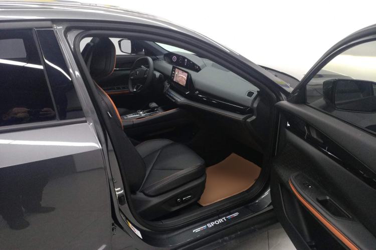Used CHANGAN UNI-V iDD 2023 Zhidian iDD 1.5T 113km Smart & Fun Version (Rapid Edition) Right Front Seat