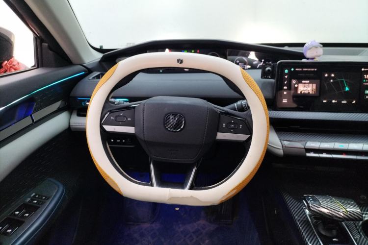 Used CHANGAN UNI-V iDD 2023 Zhidian iDD 1.5T 113km Smart & Fun Version (Rapid Edition) Steering Wheel