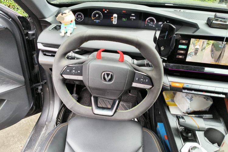 Used CHANGAN UNI-V iDD 2023 ZhiDian iDD 1.5T 113km Smart & Fun Version Steering Wheel