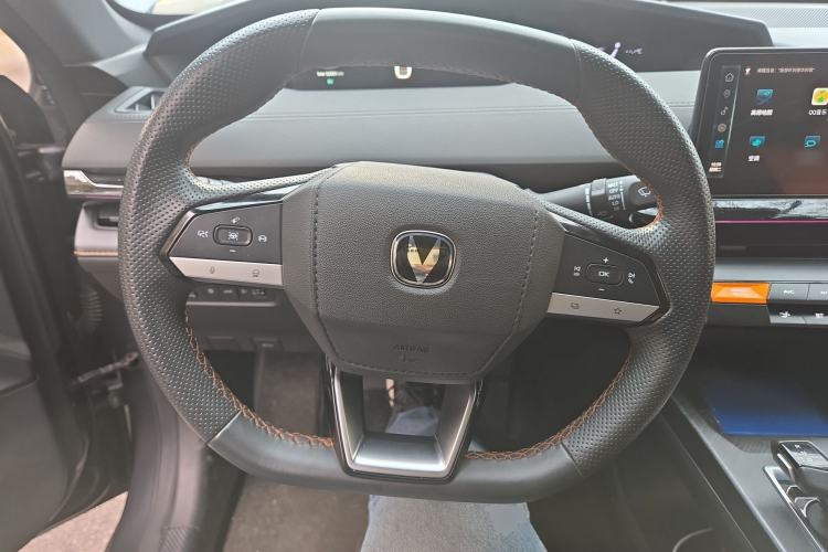Used CHANGAN UNI-V iDD 2023 ZhiDian iDD 1.5T 113km ZhiKu Model Steering Wheel