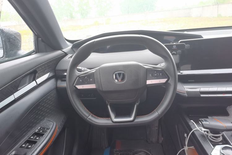 Used CHANGAN UNI-V iDD 2023 ZhiDian iDD 1.5T 113km Smart & Fun Version Steering Wheel