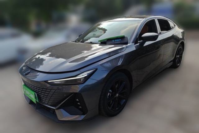 Used CHANGAN UNI-V iDD 2023 ZhiDian iDD 1.5T 113km ZhiKu Model