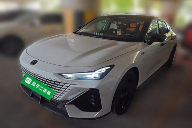 Used CHANGAN UNI-V iDD 2023 Zhidian iDD 1.5T 113km Smart & Fun Version (Rapid Edition)