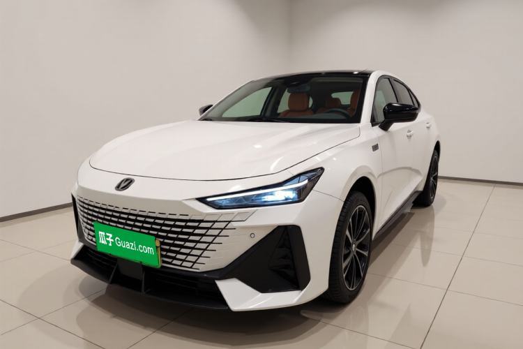 Used CHANGAN UNI-V iDD 2023 ZhiDian iDD 1.5T 113km ZhiKu Model Guazi used car, China used car export, Used car for sale, Used  cars, Cheapest cars for sale