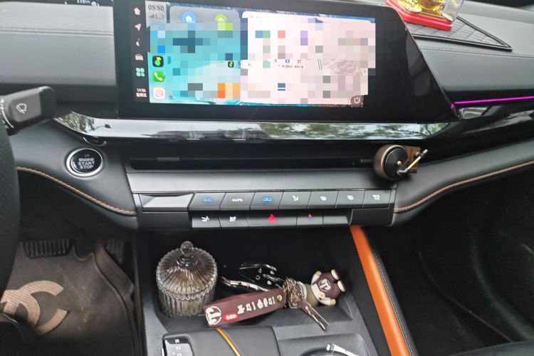 Used CHANGAN UNI-V iDD 2023 Zhidian iDD 1.5T 113km Smart & Fun Version (Rapid Edition) Audio And AC Panel