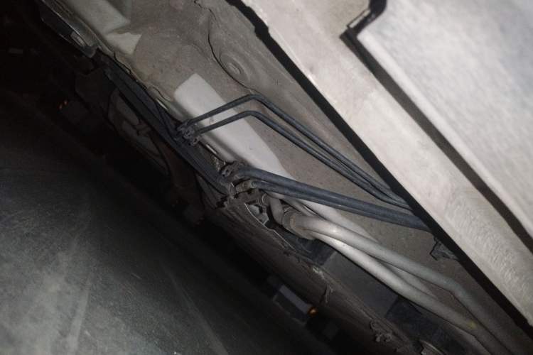 Used CHANGAN UNI-V iDD 2023 ZhiDian iDD 1.5T 113km ZhiKu Model Chassis Front Left