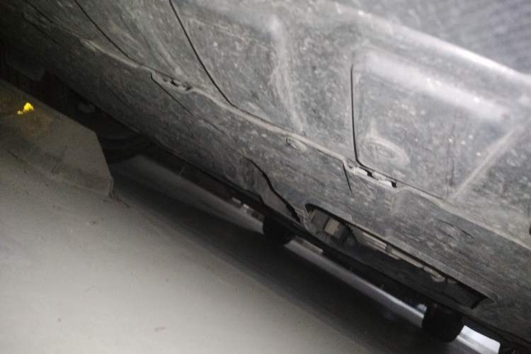 Used CHANGAN UNI-V iDD 2023 ZhiDian iDD 1.5T 113km ZhiKu Model Chassis Front