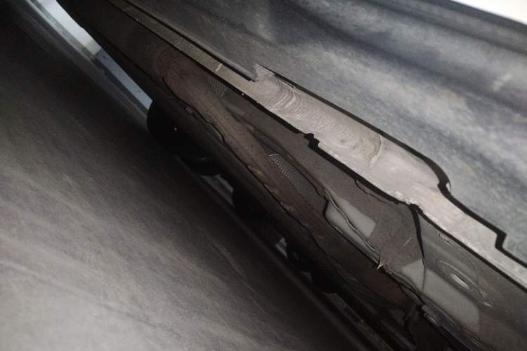 Used CHANGAN UNI-V iDD 2023 ZhiDian iDD 1.5T 113km ZhiKu Model Chassis Front Right