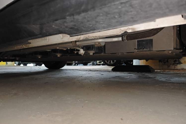 Used CHANGAN UNI-V iDD 2023 Zhidian iDD 1.5T 113km Smart & Fun Version (Rapid Edition) Chassis Rear Left
