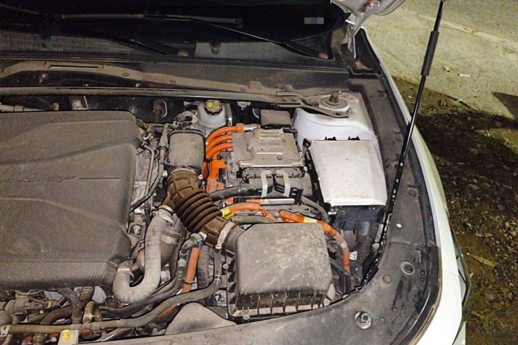 Used CHANGAN UNI-V iDD 2023 ZhiDian iDD 1.5T 113km Smart & Fun Version Engine Bay Left
