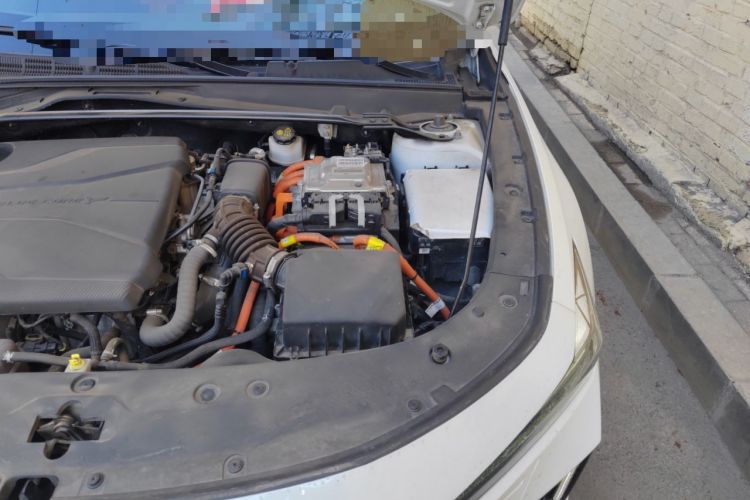 Used CHANGAN UNI-V iDD 2023 ZhiDian iDD 1.5T 113km Smart & Fun Version Engine Bay Left