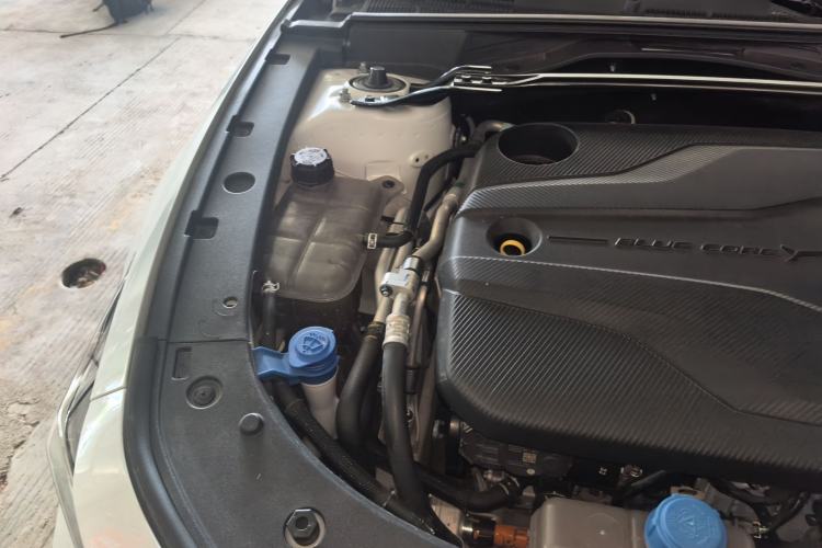 Used CHANGAN UNI-V iDD 2023 Zhidian iDD 1.5T 113km Smart & Fun Version (Rapid Edition) Engine Bay Right