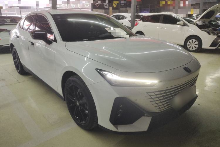 Used CHANGAN UNI-V iDD 2023 ZhiDian iDD 1.5T 113km Smart & Fun Version Exterior 1