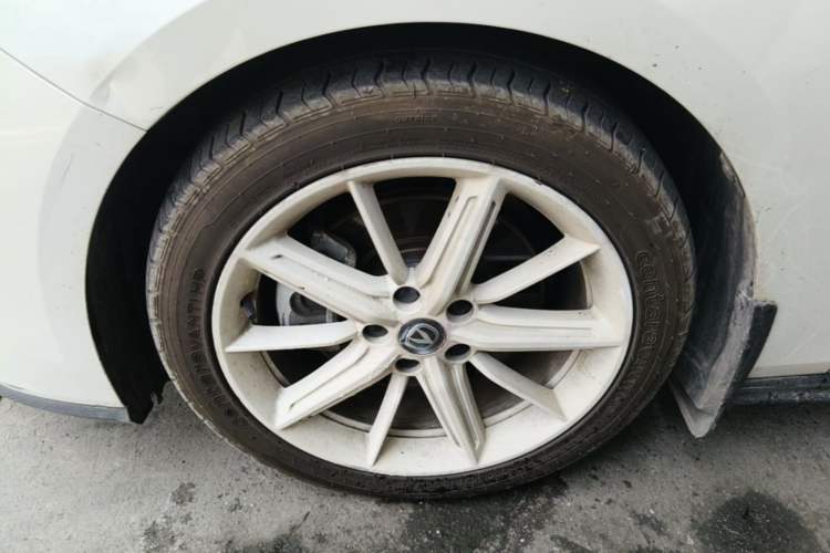 Used CHANGAN UNI-V iDD 2023 ZhiDian iDD 1.5T 113km Smart & Fun Version Exterior 4