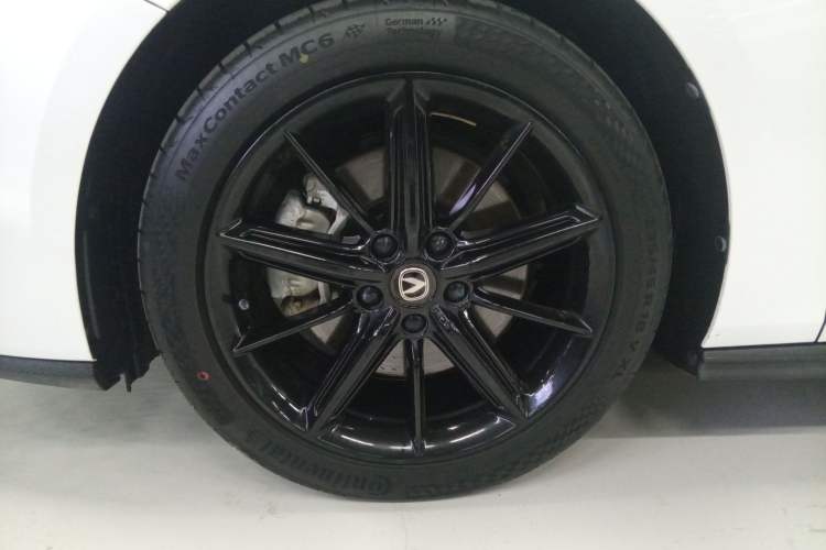 Used CHANGAN UNI-V iDD 2023 Zhidian iDD 1.5T 113km Smart & Fun Version (Rapid Edition) Exterior 4