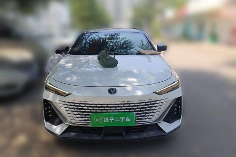 Used CHANGAN UNI-V iDD 2023 Zhidian iDD 1.5T 113km Smart & Fun Version (Rapid Edition) Front