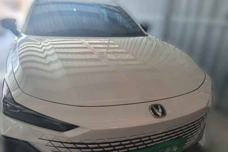 Used CHANGAN UNI-V iDD 2023 Zhidian iDD 1.5T 113km Smart & Fun Version (Rapid Edition) Front
