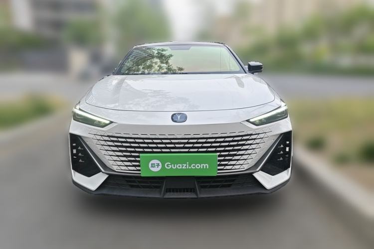 Used CHANGAN UNI-V iDD 2023 Zhidian iDD 1.5T 113km Smart & Fun Version (Rapid Edition) Front