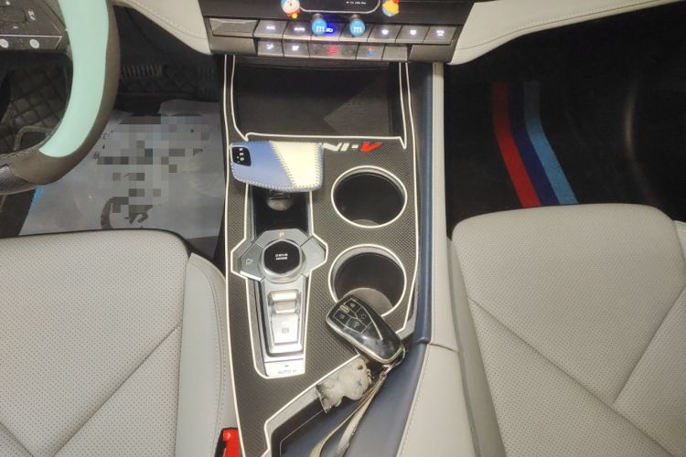 Used CHANGAN UNI-V iDD 2023 ZhiDian iDD 1.5T 113km Smart & Fun Version Gear Lever