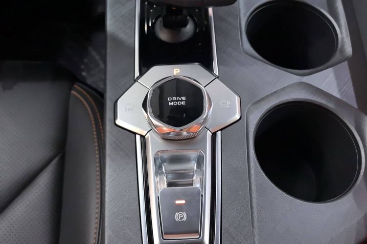 Used CHANGAN UNI-V iDD 2023 ZhiDian iDD 1.5T 113km Smart & Fun Version Gear Lever