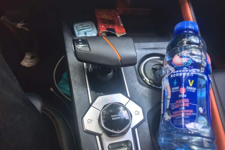 Used CHANGAN UNI-V iDD 2023 ZhiDian iDD 1.5T 113km Smart & Fun Version Gear Lever