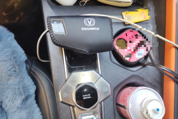 Used CHANGAN UNI-V iDD 2023 ZhiDian iDD 1.5T 113km Smart & Fun Version Gear Lever