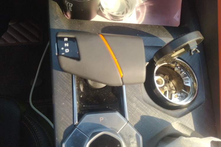 Used CHANGAN UNI-V iDD 2023 ZhiDian iDD 1.5T 113km Smart & Fun Version Gear Lever