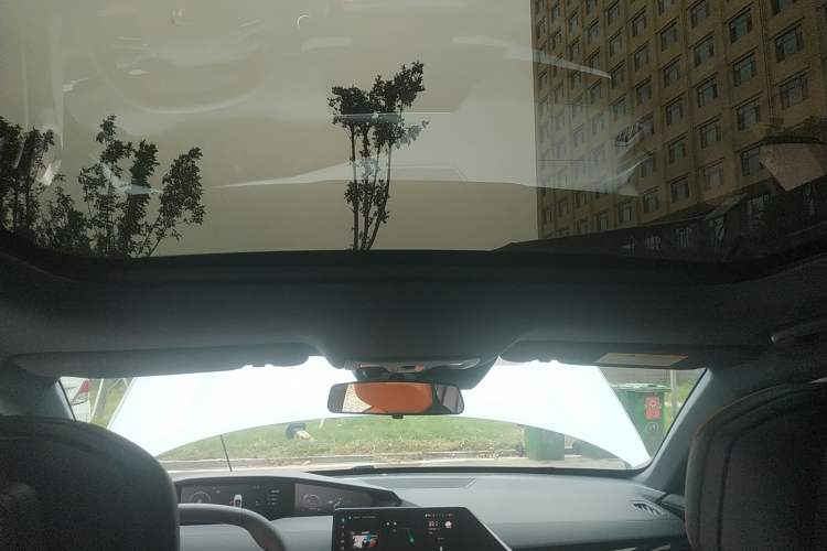 Used CHANGAN UNI-V iDD 2023 ZhiDian iDD 1.5T 113km ZhiKu Model Headliner