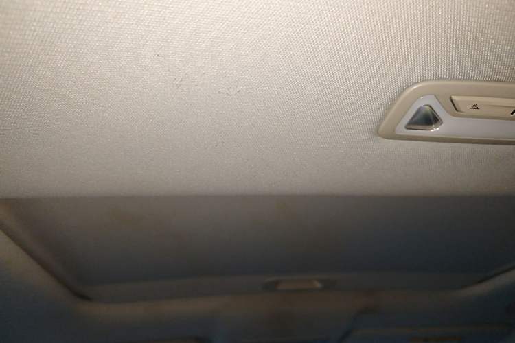 Used CHANGAN UNI-V iDD 2023 ZhiDian iDD 1.5T 113km Smart & Fun Version Headliner