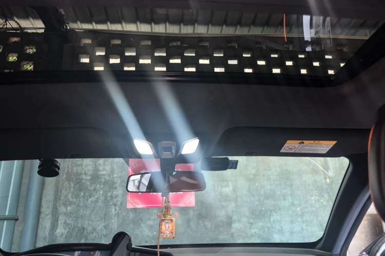 Used CHANGAN UNI-V iDD 2023 Zhidian iDD 1.5T 113km Smart & Fun Version (Rapid Edition) Headliner
