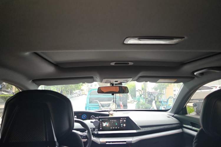 Used CHANGAN UNI-V iDD 2023 Zhidian iDD 1.5T 113km Smart & Fun Version (Rapid Edition) Headliner