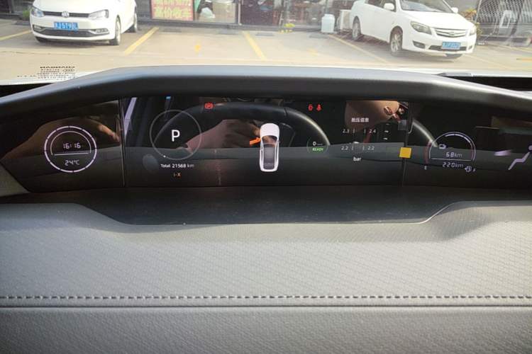 Used CHANGAN UNI-V iDD 2023 ZhiDian iDD 1.5T 113km Smart & Fun Version Instrument Cluster